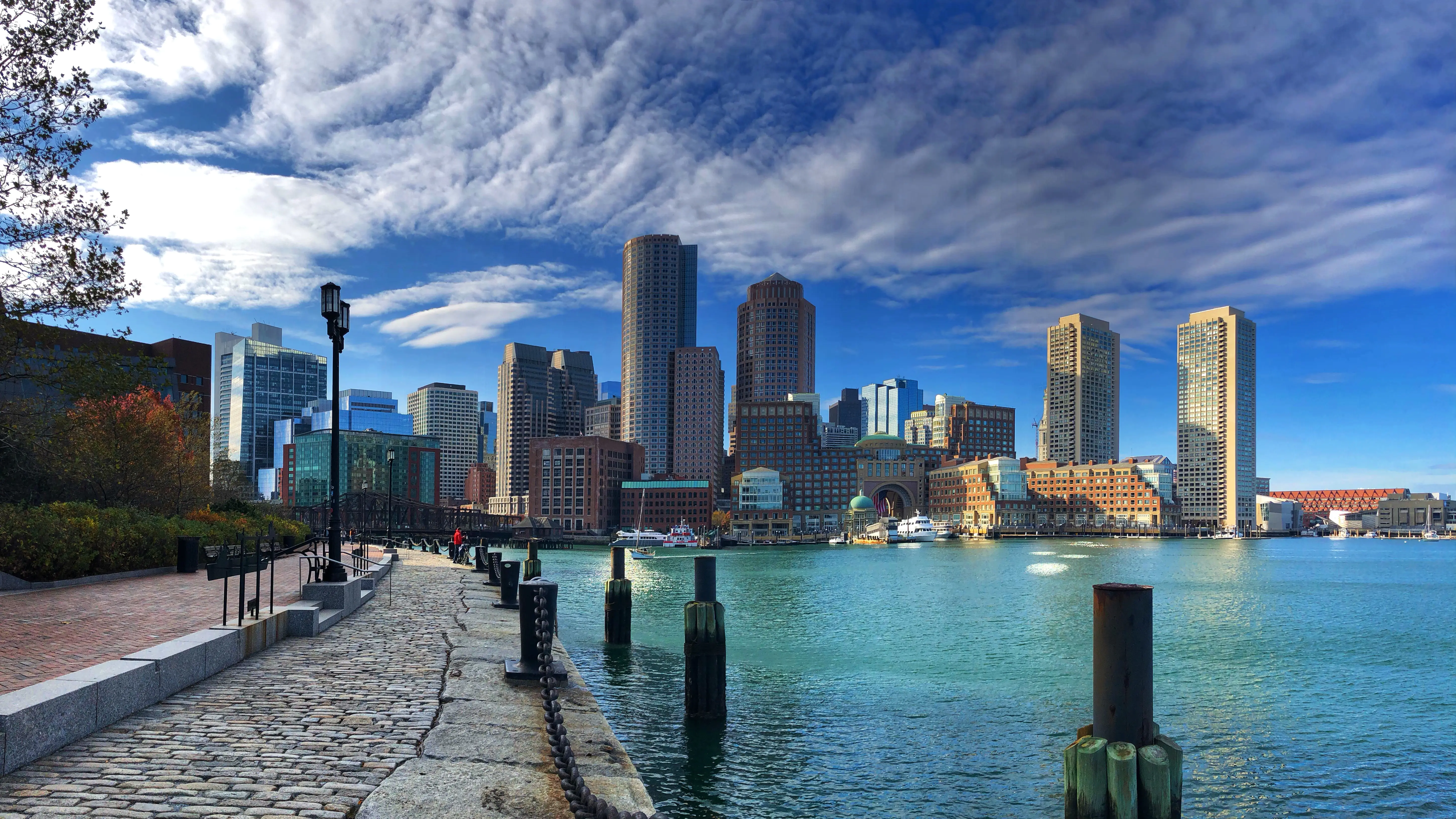waterfront area to visit in boston hotels