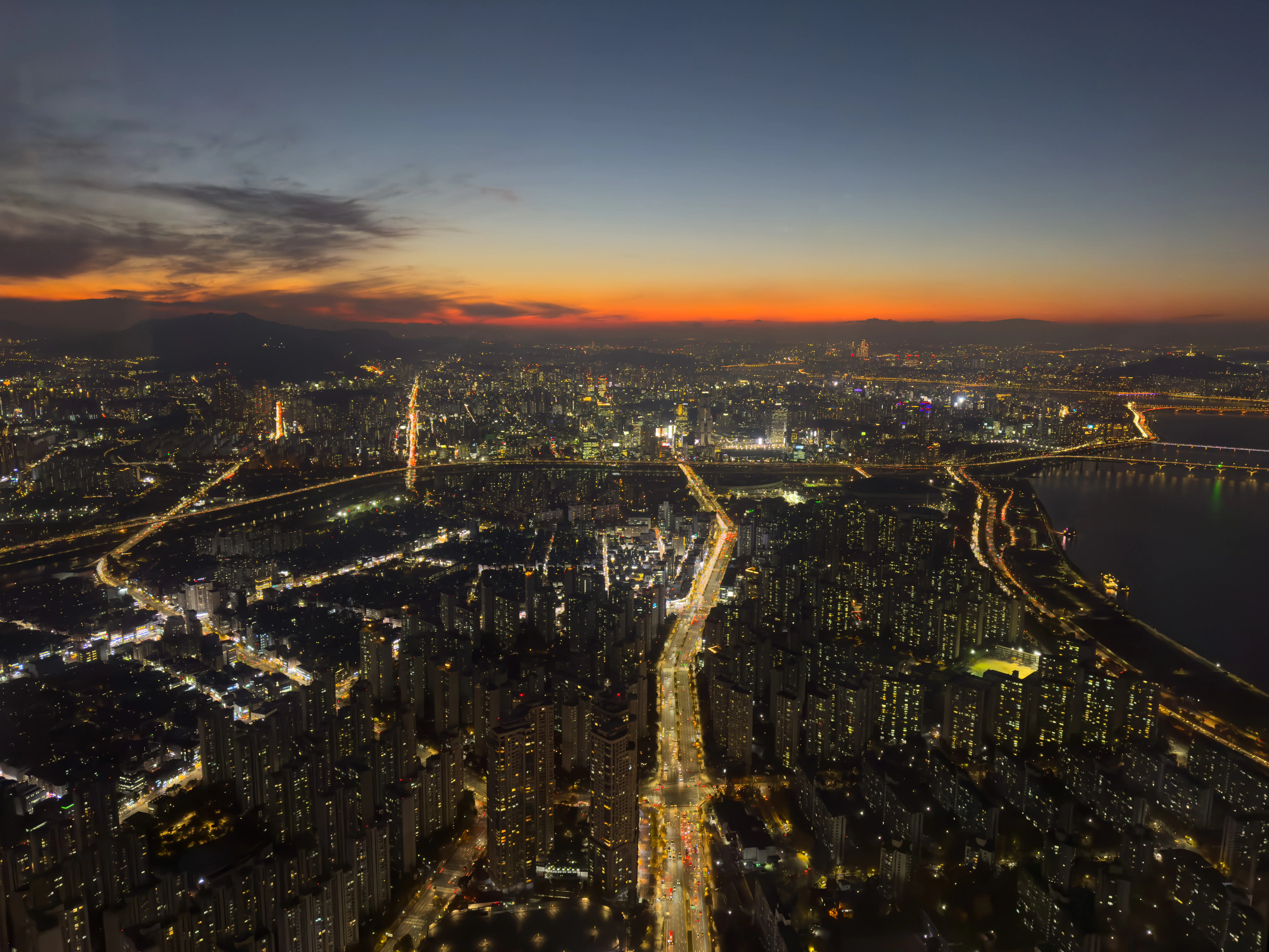 Lotte World Tower view over Seoul