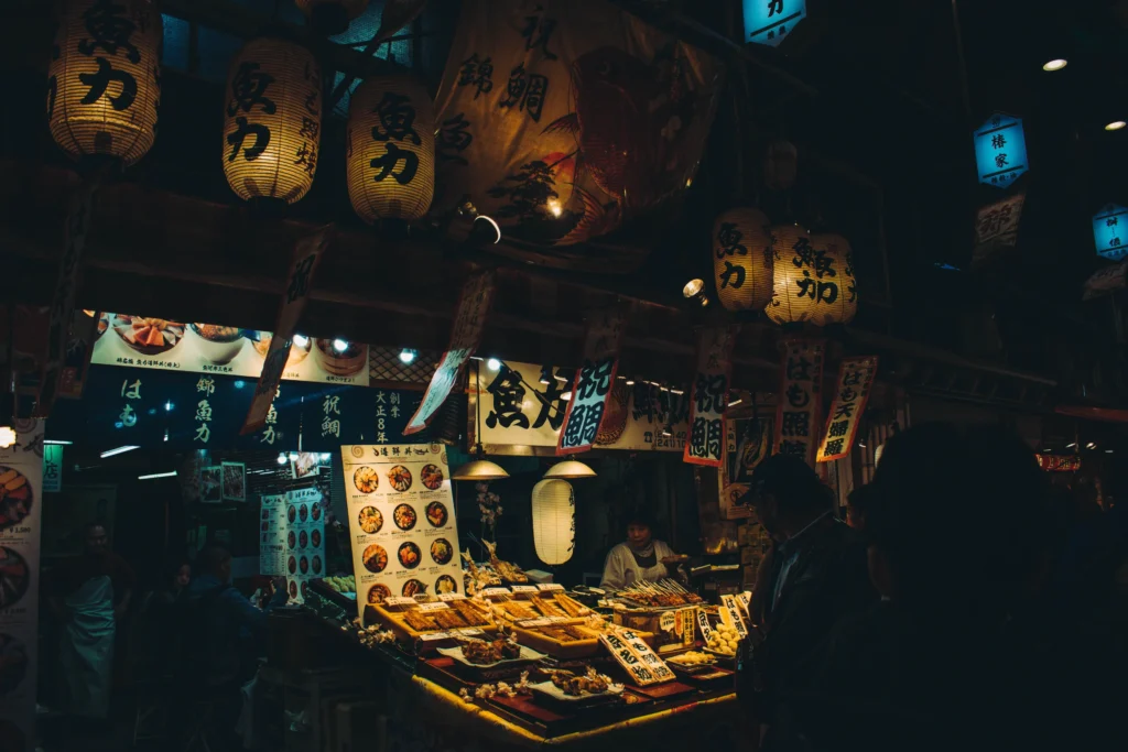 nishiki market to visit in kyoto