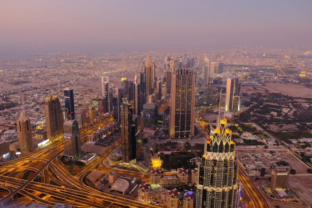 visiting 146 floors burj khalifa dubai