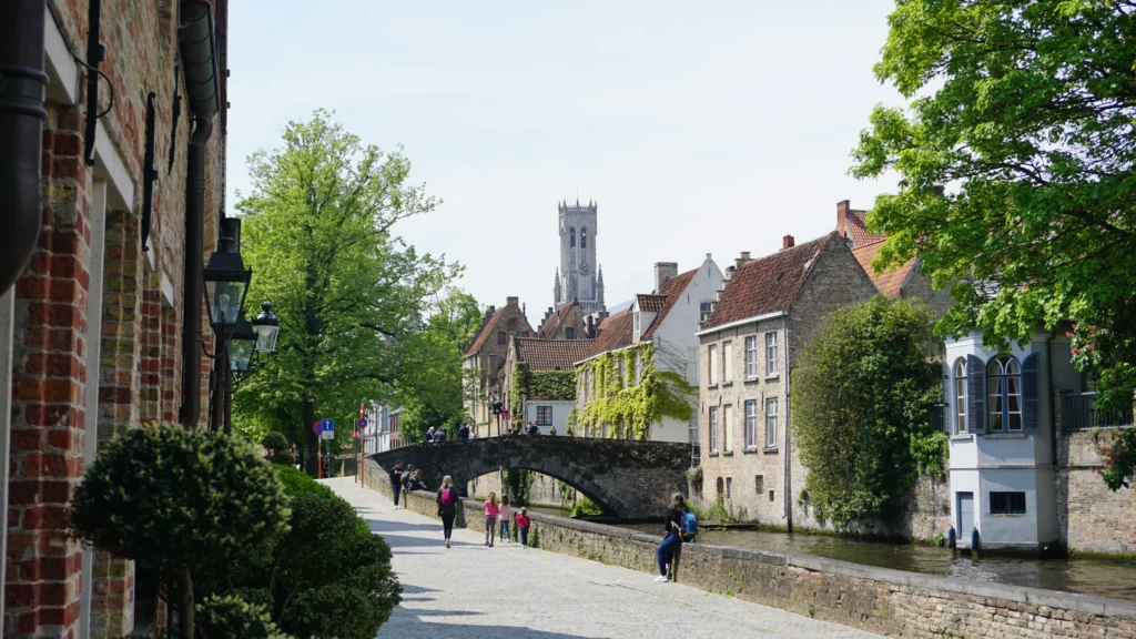 what to do in bruges belgium walk