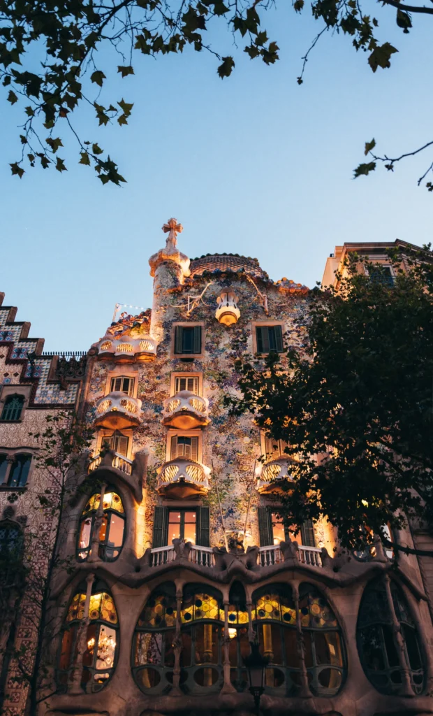 visit downtown Barcelona in the evening